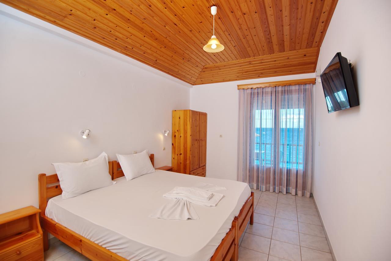 Ostria Hotel Patitírion Eksteriør billede